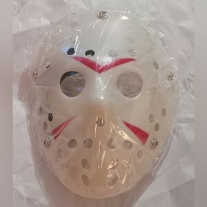 JASON MASK (NWT)